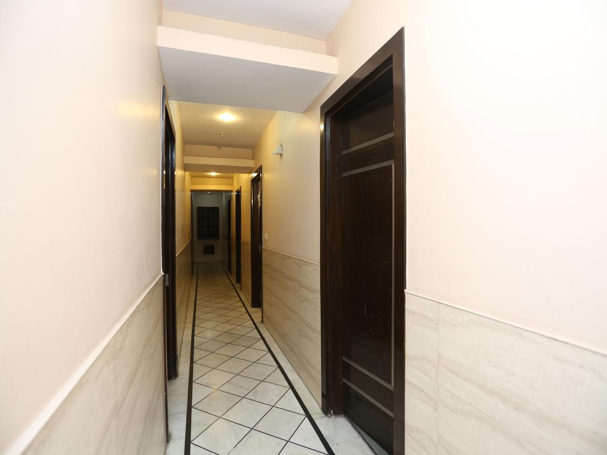 Oyo 13541 Otani Hotel Delhi  Exterior photo