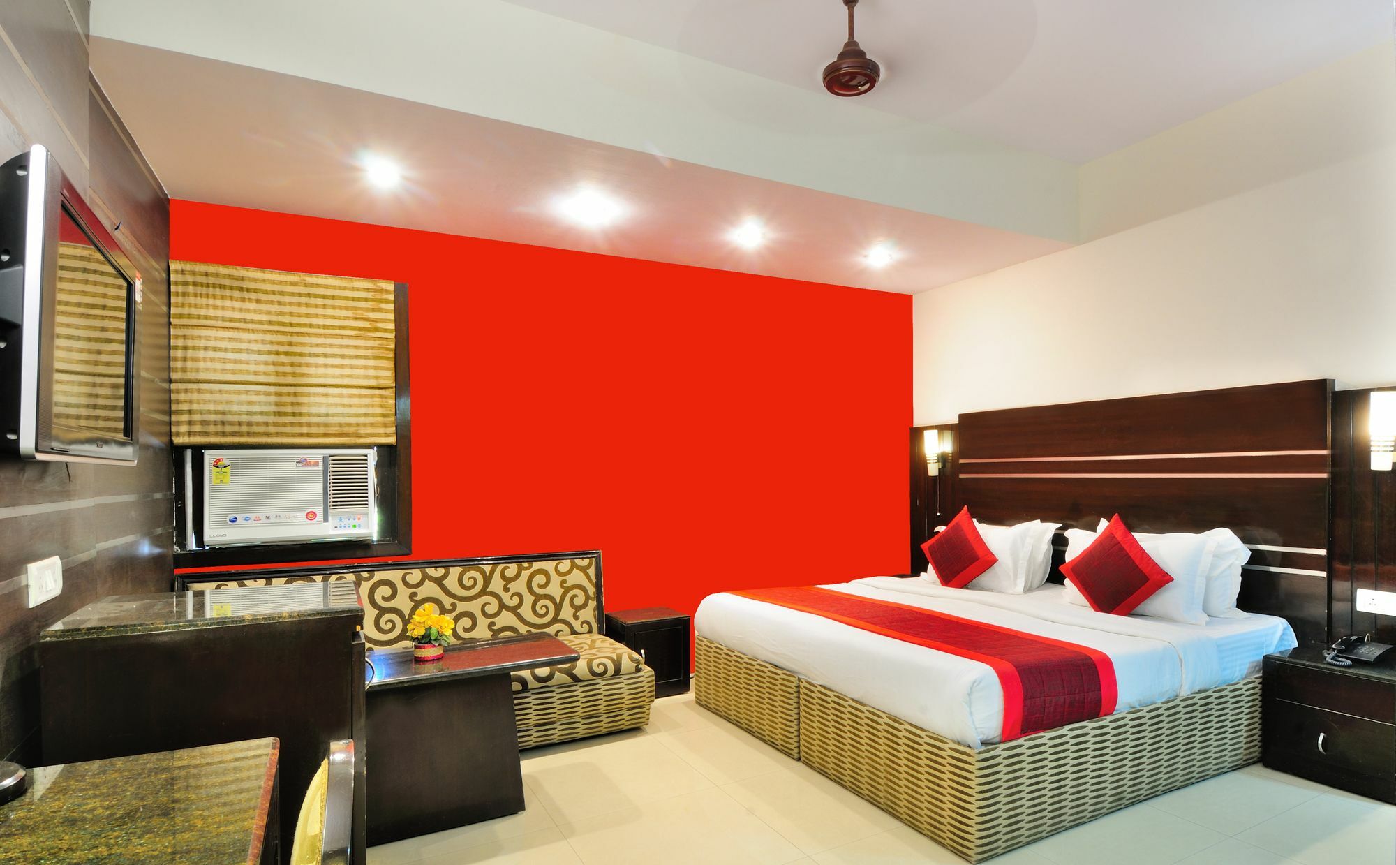 Oyo 13541 Otani Hotel Delhi  Exterior photo