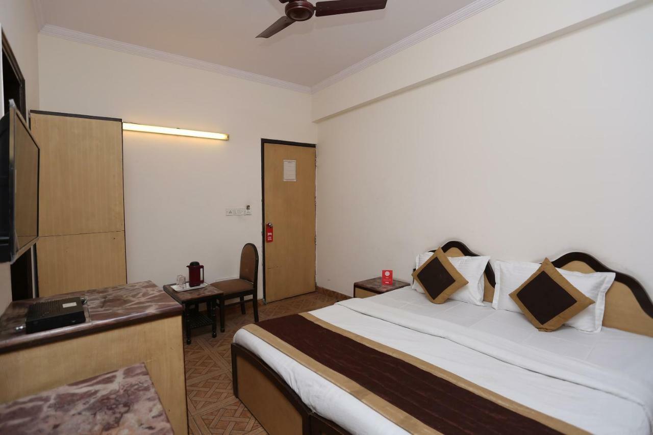 Oyo 13541 Otani Hotel Delhi  Exterior photo
