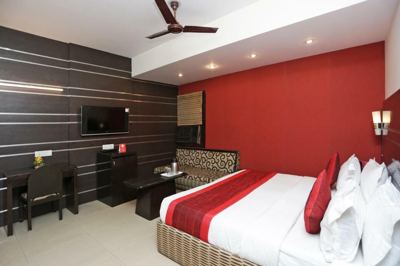 Oyo 13541 Otani Hotel Delhi  Exterior photo